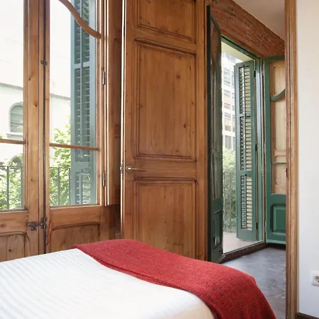 Comfortable Family With Balcony *